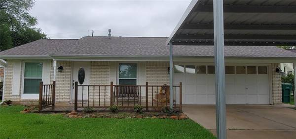 3501 Kenwood ST, Orange, TX 77630