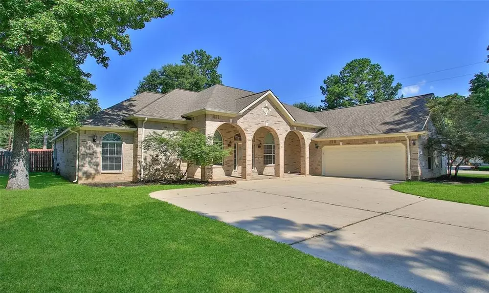 34102 Conroe Huffsmith RD, Magnolia, TX 77354