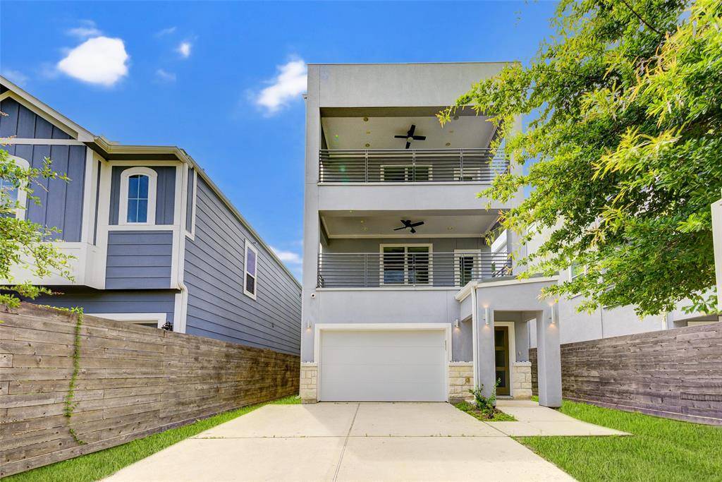 34 N Saint Charles ST, Houston, TX 77003