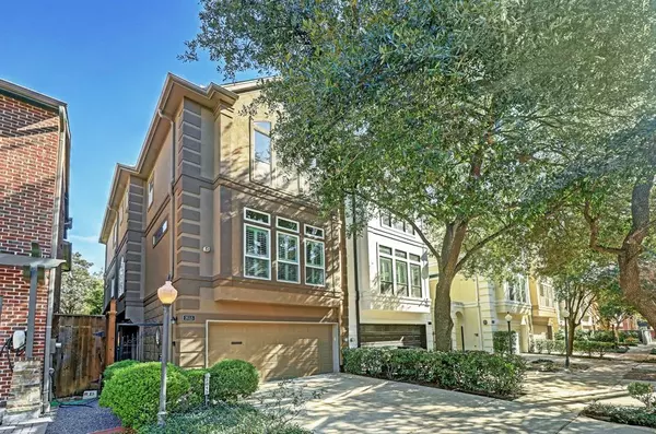 2015 Morse ST, Houston, TX 77019