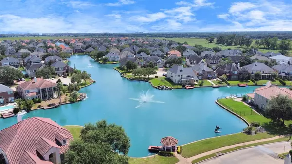 Sugar Land, TX 77498,14323 Tasmania CT