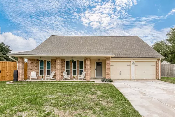 Sugar Land, TX 77478,2102 Chesswood CIR