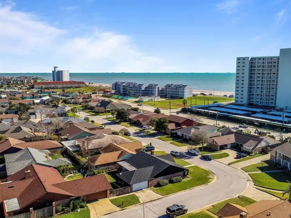 Galveston, TX 77551,7741 Chantilly CIR