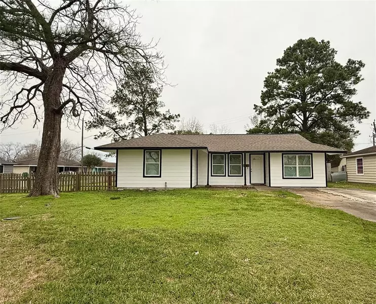 3622 Washington ST, Pasadena, TX 77503