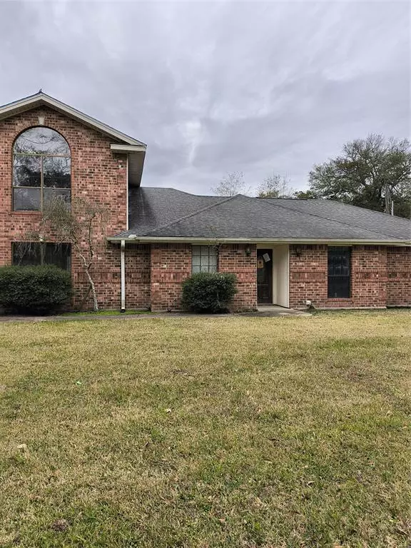 Vidor, TX 77662,120 Pine burr ST