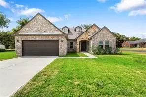 227 Pecan, Brazoria, TX 77422