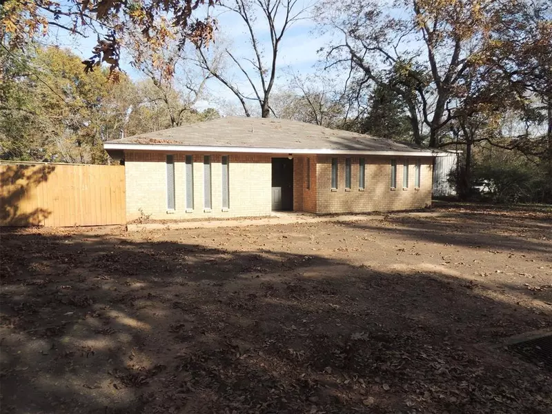 406 E Bonham ST, Crockett, TX 75835