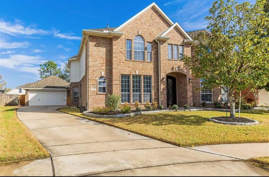 13207 Broad Bay LN, Pearland, TX 77584