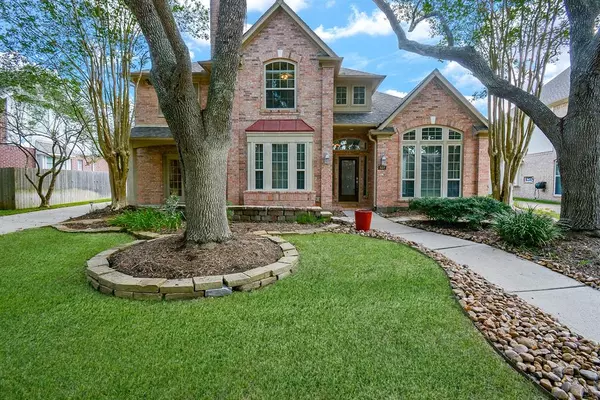 Sugar Land, TX 77479,827 Lakespur DR