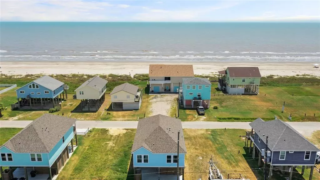 17522 Bristow RD, Galveston, TX 77554