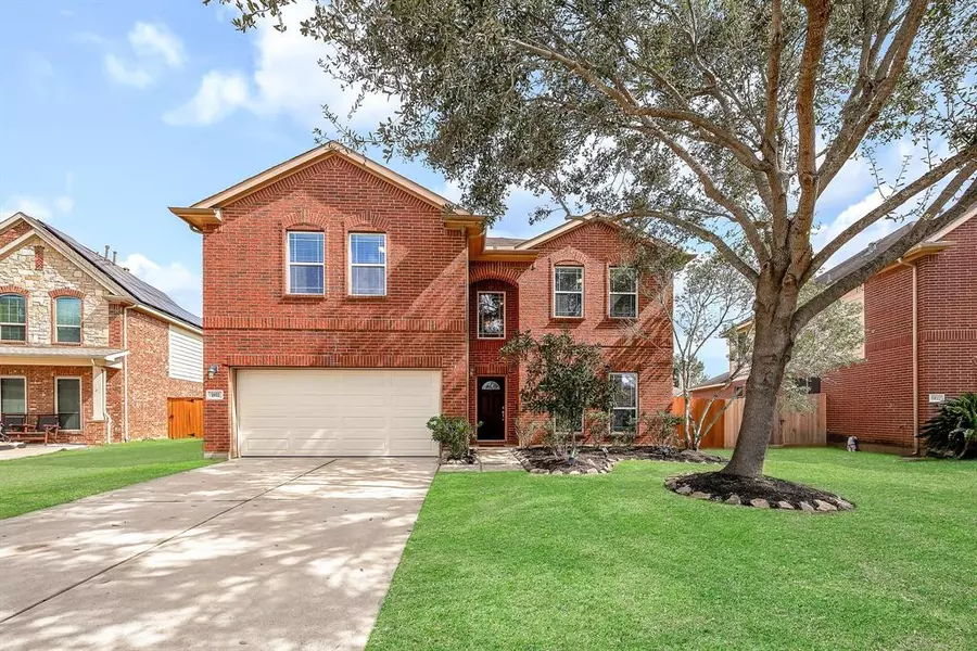 2823 Straight Elm ST, Fresno, TX 77545