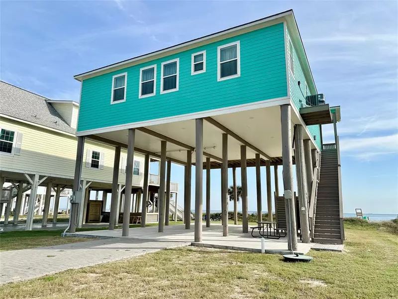 1410 Gulf, Crystal Beach, TX 77650