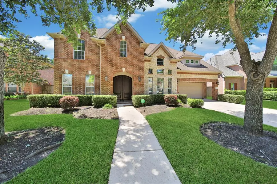 5411 Riverstone Crossing Dr, Sugar Land, TX 77479