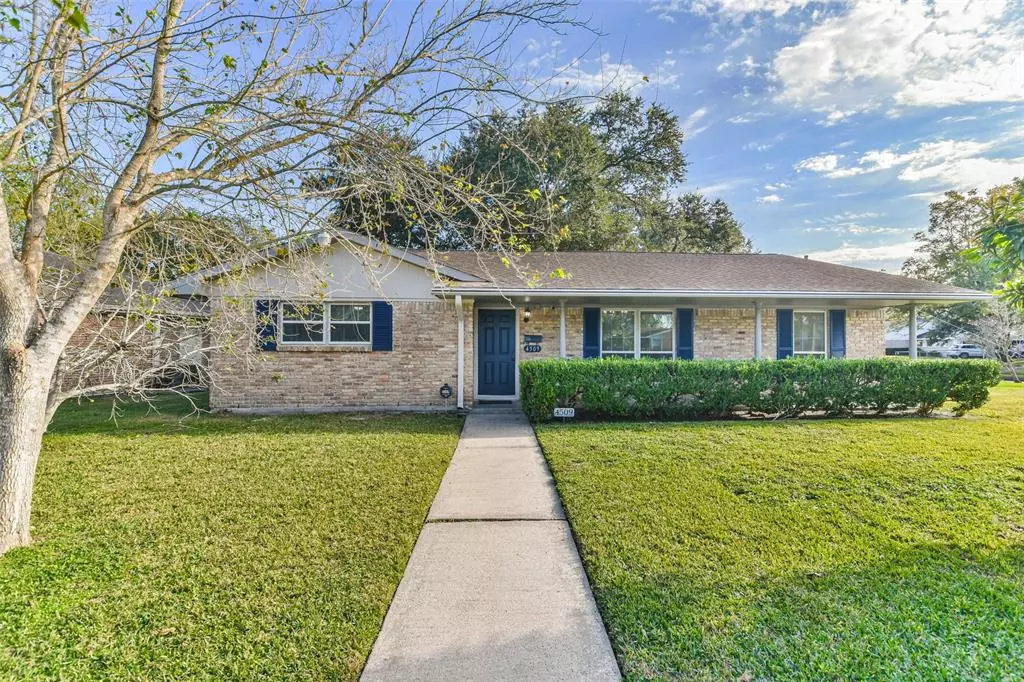 Houston, TX 77035,4509 Kingfisher Drive