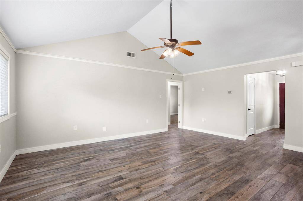 Dickinson, TX 77539,5000 Old Castle LN