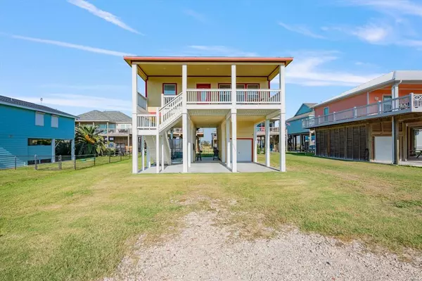 Crystal Beach, TX 77650,3275 Pirates Cove