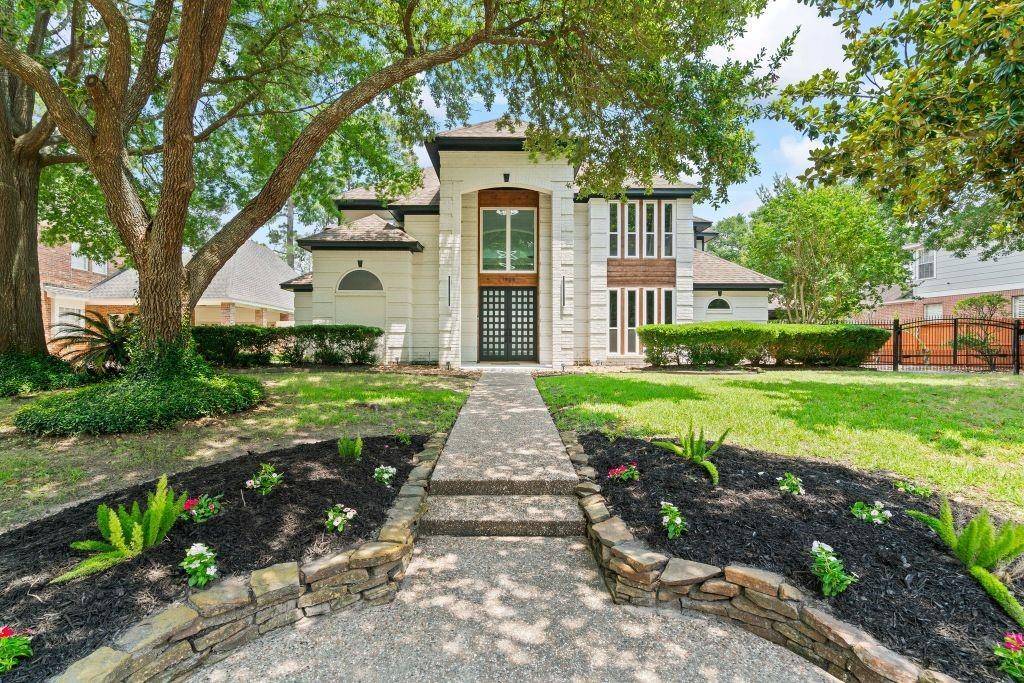 1806 Quiet Country CT, Houston, TX 77345