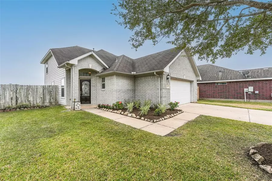 1187 Colt Creek CT, Alvin, TX 77511