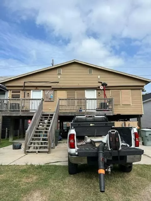 Galveston, TX 77551,6203 Heards Avenue/P1/2