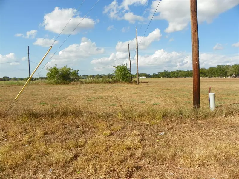 Lot 2 Kingston DR, Wharton, TX 77488