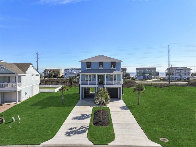 4215 S Sunset Bay DR, Galveston, TX 77554