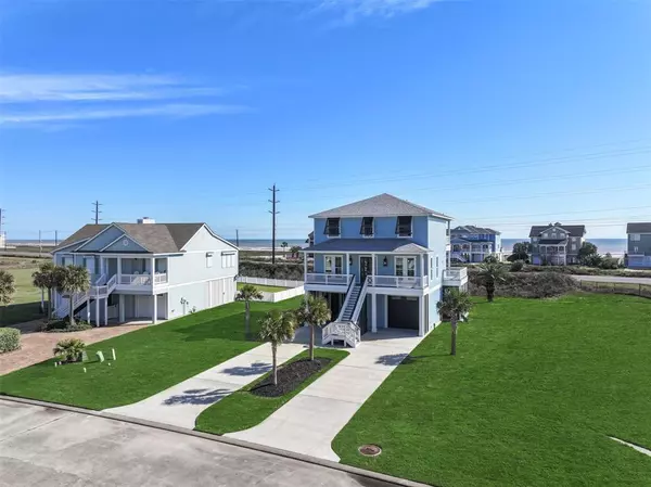 4215 S Sunset Bay DR, Galveston, TX 77554