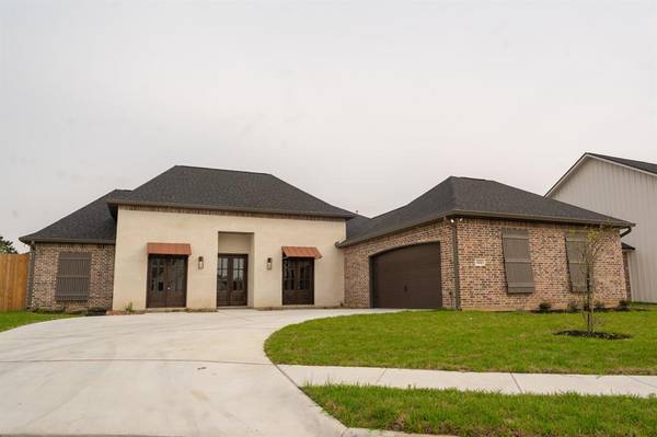 114 Pindo Palm Dr, Lumberton, TX 77657