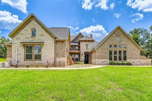 2444 County Road 161, Centerville, TX 75833