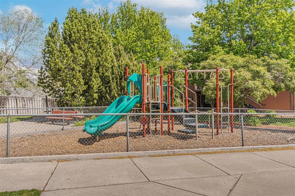 Redmond, OR 97756,2210 SW 19th St