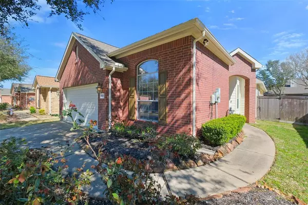 16614 Blue Shine TRL, Cypress, TX 77433