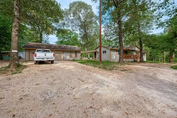 4710 Jackson RD, Montgomery, TX 77316