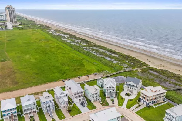 Galveston, TX 77550,68 Grand Beach BLVD