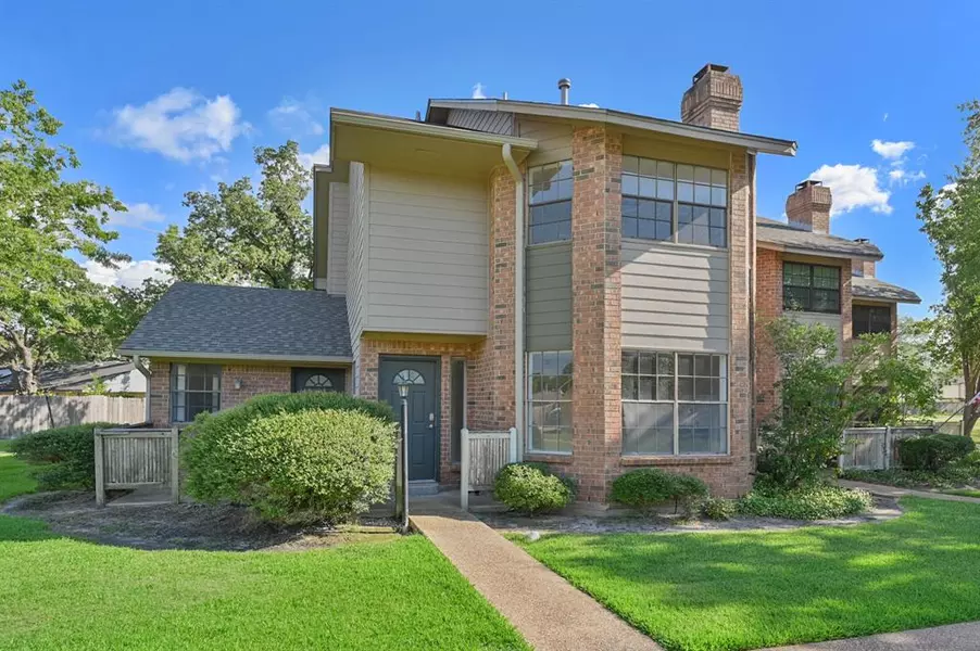 2400 Longmire DR #301, College Station, TX 77845