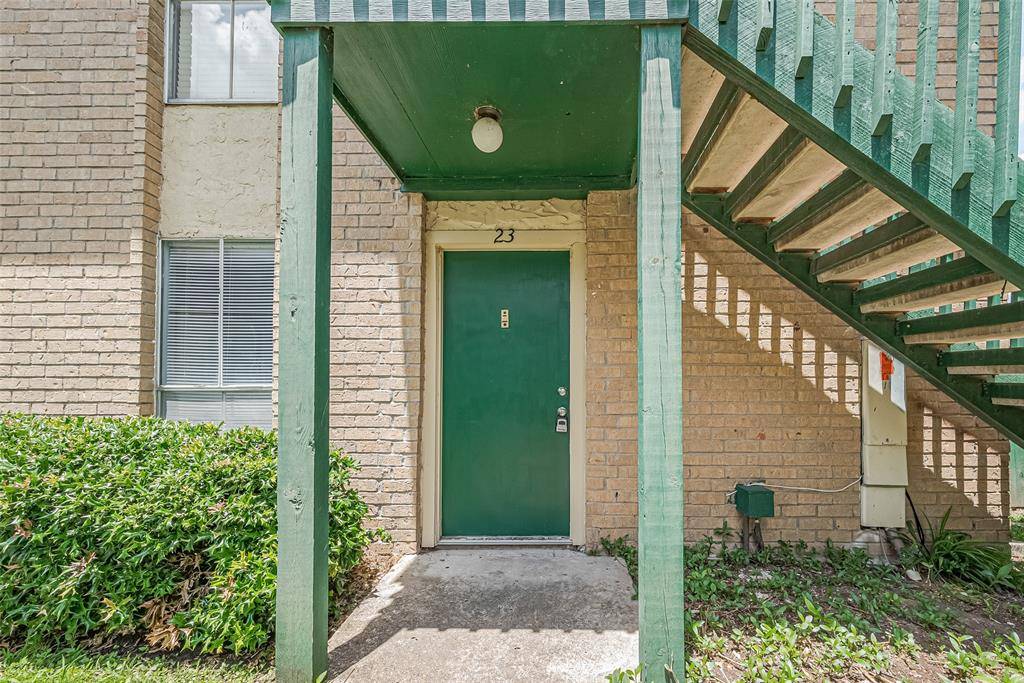 1516 Bay Area BLVD #P23, Houston, TX 77058