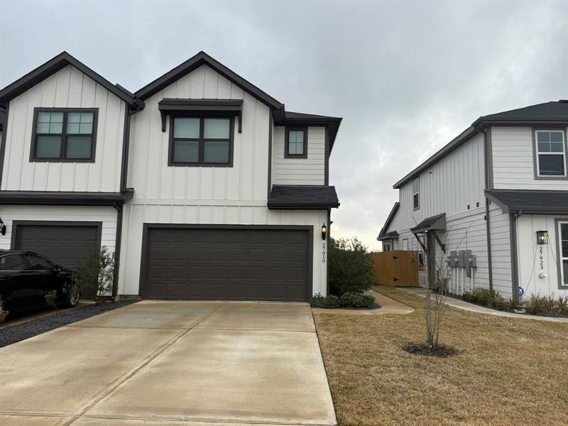 27919 Western Creek Court, Katy, TX 77494