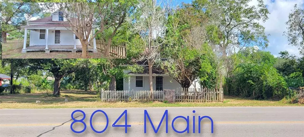 804 Main ST, Palacios, TX 77465