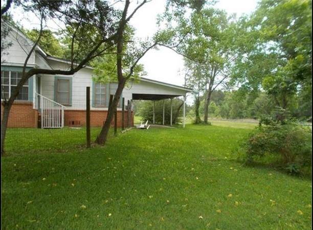 Silsbee, TX 77656,435 E Avenue J