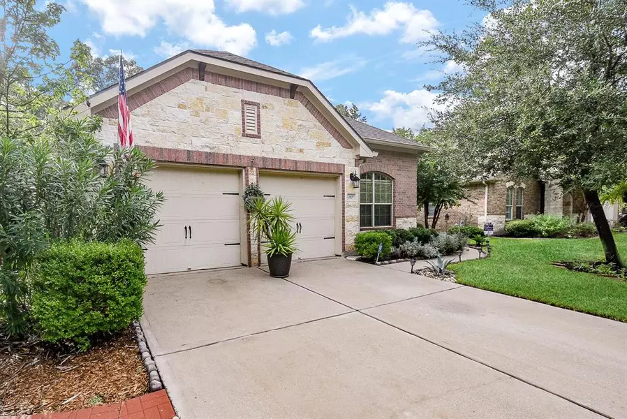 162 W Heritage Mill CIR, Tomball, TX 77375