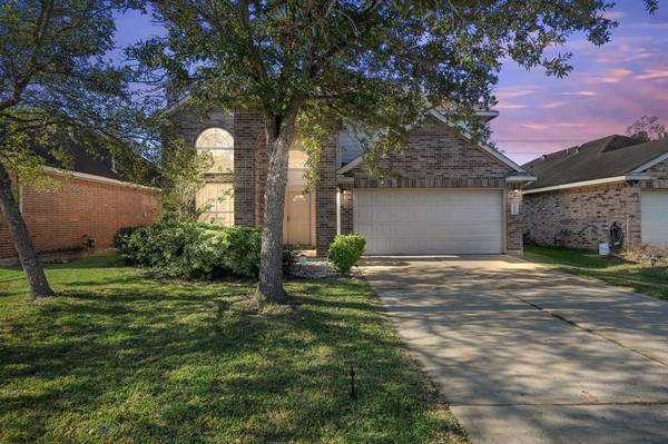 13216 Castlewind LN, Pearland, TX 77584