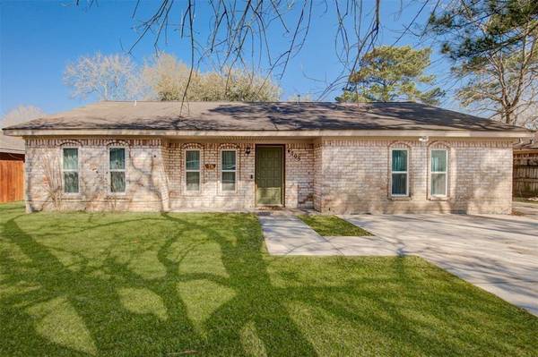 4705 30th ST, Dickinson, TX 77539