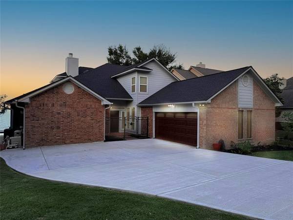 3921 Treasure Island DR, Montgomery, TX 77356