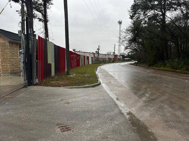 Houston, TX 77016,7150 Parker RD