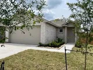 108 Cullen ST, Angleton, TX 77515