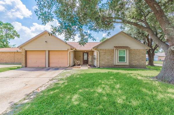 4206 Shawnee ST, Baytown, TX 77521