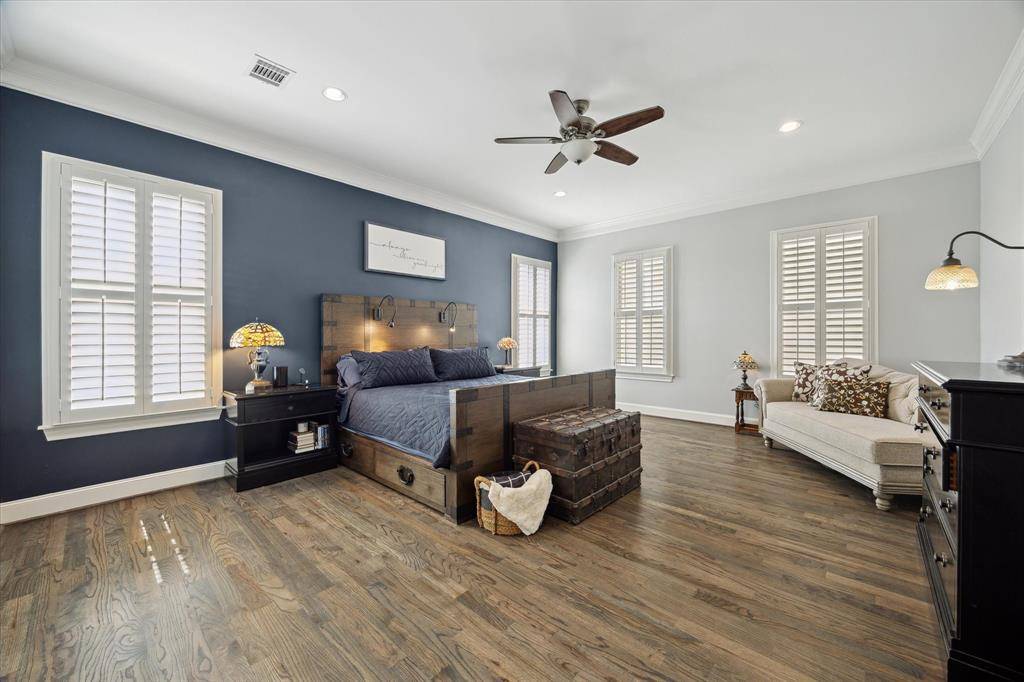 Houston, TX 77055,1124 Mosaico LN
