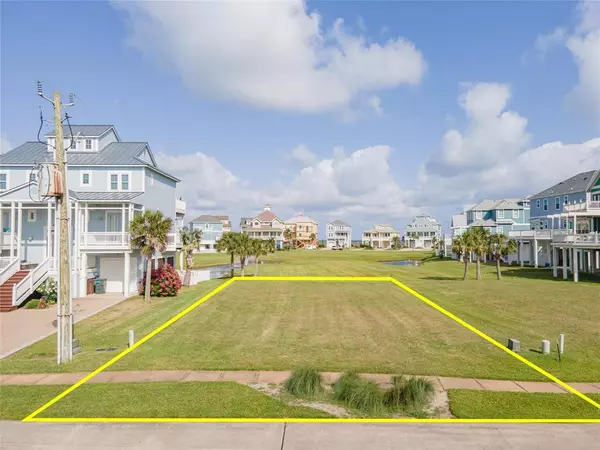 25619 Spotted Sandpiper DR, Galveston, TX 77554