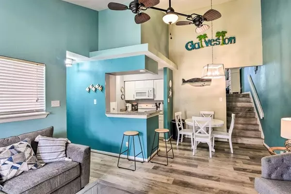 3506 Cove View BLVD #604, Galveston, TX 77554