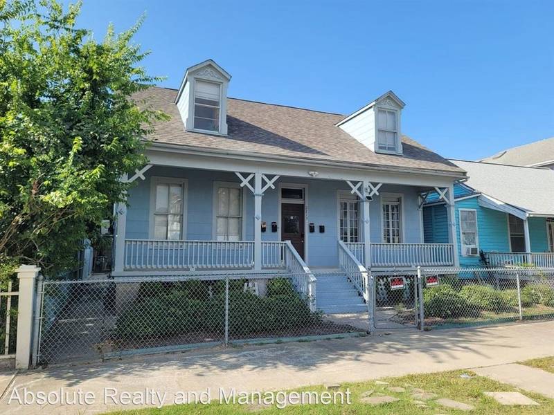 2213 Ave K #3, Galveston, TX 77550