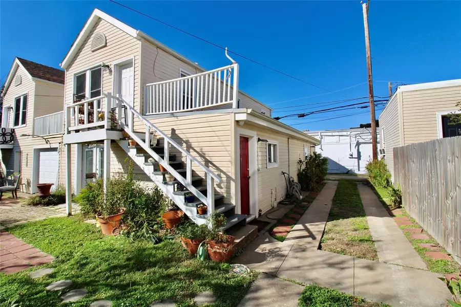 4114 Avenue S 1/2 #C, Galveston, TX 77550