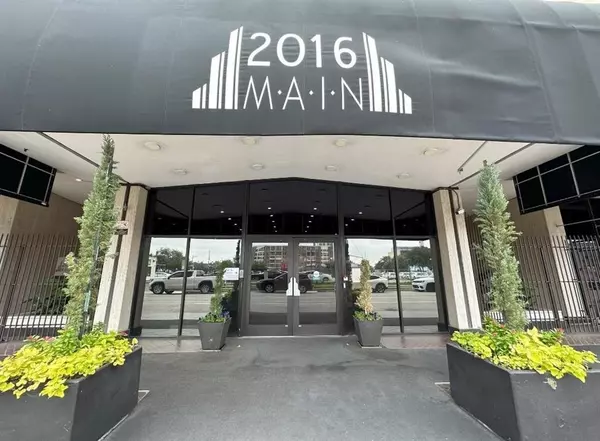 2016 Main ST #917, Houston, TX 77002